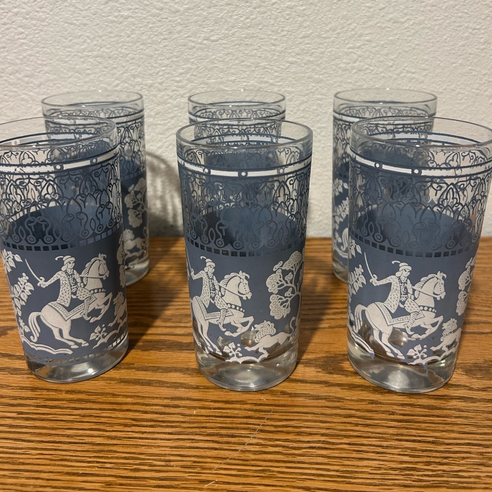 Vintage Wedgwood Blue Hazel Atlas Arabian Knights